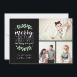 Merry Garland Helgdag jul Collage 3-Photo Julkort<br><div class="desc">Snyggt- och festivt Helgdag-fotosamlingskort som har staplad typografi med följande lydelse: "God jul och gott nytt år."  Anpassa med egna foton och egen text.
Med vår exklusiv färgade hand vattenfärgade lagrar med röda bär. Det kommer med trendiget red geo mönster på baksidan för en speciell beröring i extra.</div>