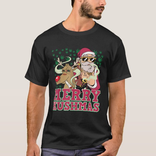 Merry Kushmas Santa Rudolph Smoking Pot T Shirt (Framsida)