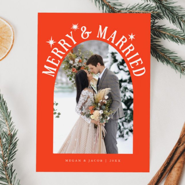 Merry & Married Arch Newlyed Photo Red Julkort (Skapare uppladdad)