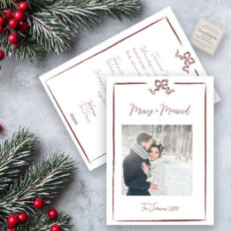 Merry & Married Red Hand Drawn Bow Newlyed Julkort