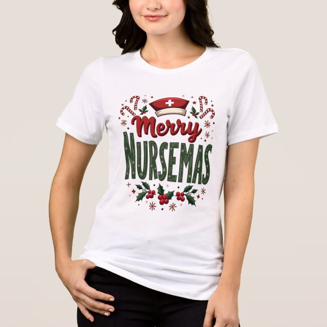 Merry Nursemas Mysiga julgåva till sjuksköterskor T Shirt (Framsida)