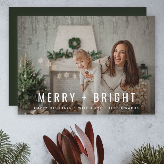 Merry och Bright | Modern julfoto i Snyggt Julkort (Share modern holiday cheer with a bold Merry + Bright photo card by Guava)