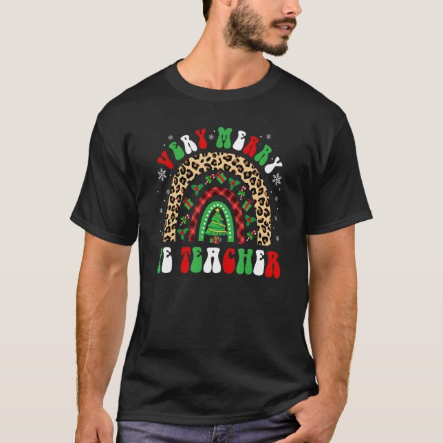 Merry PE Teacher Leopard Buffalo Red Play Rai T Shirt (Framsida)