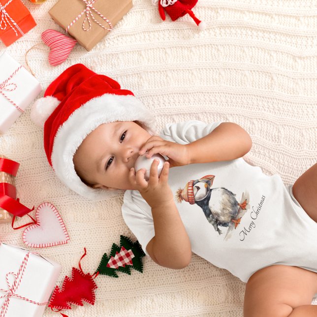 Merry Puffin, anpassningsbar T Shirt (Skapare uppladdad)