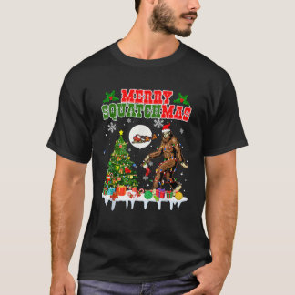 Merry Squatchmas Julgran Santa Bigfoot Sasq T Shirt