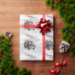 Merry Truckin's jul Black Semi Presentpapper<br><div class="desc">För lastbilschaufförerna där ute eller någon annan person som du ger till ett svart redo i lastbil för jul. Texten är "Merry Truckin'Jul" Bakgrunden till en coola som är grumlig himlar</div>