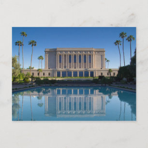 Mesa temple reflekterande i blå bassäng vykort
