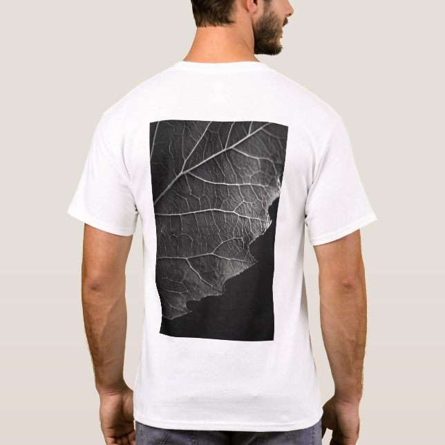 Mesmerizing Macro Photography by Nathan Wirth - De T Shirt (Baksida)