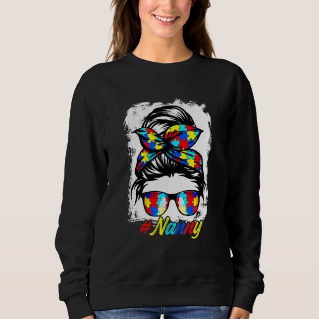 Messy Bun Bandana Nanny Dam Girls Women Autism T Shirt (Framsida)