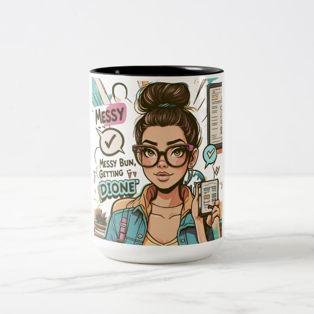 Messy Bun, få Saker färdigt - Chef Babe Tecknad Två-Tonad Mugg (Center)