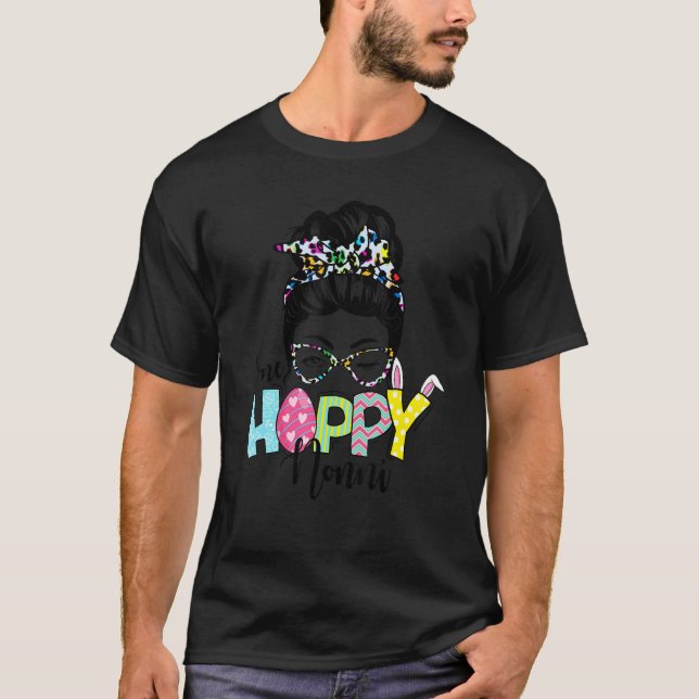 Messy Bun Hair One Hoppy Nonni Bunny Glad påsk T Shirt (Framsida)