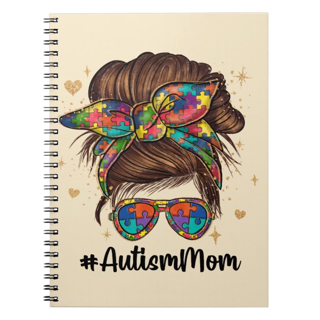 Messy Bun Proud Autism Mamma Anteckningsbok (Framsidan)