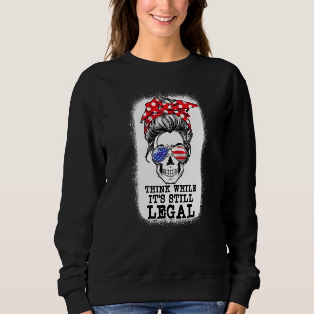 Messy Bun Skull-Tänka medan det fortfarande är lag T Shirt (Framsida)