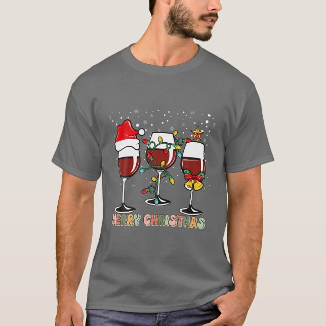 Messy jul-glaset Vin med jultomtskålen T Shirt (Framsida)
