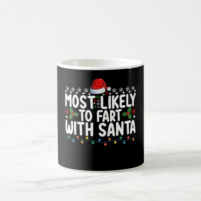 Mest sannolikt att fisa med tomte julfamilj kaffemugg (Center)