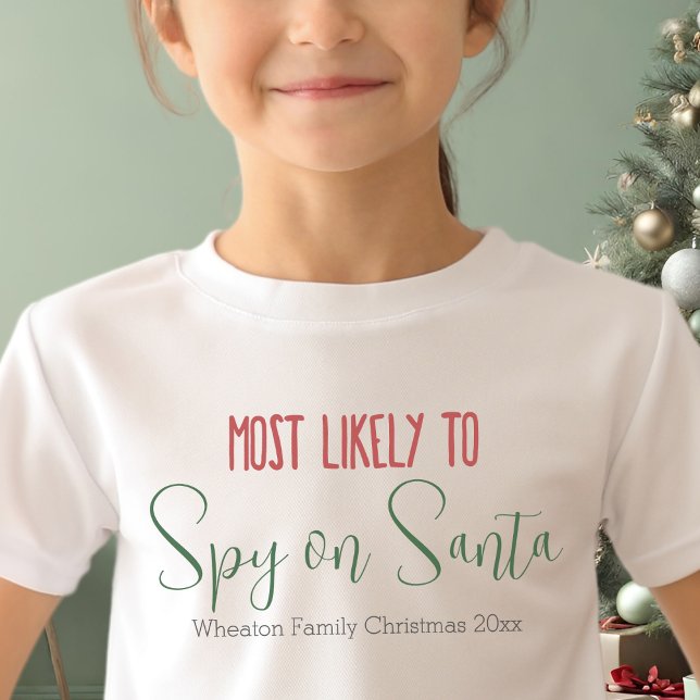 "Mest trolig att" Anpassningsbar - fantastisk julj T Shirt ("most likely to" custom christmas family shirts personalizable red and green cute modern shirts)