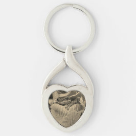 Metal Keychain Twisted Heart Silverfärgad Nyckelring