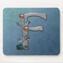 Metall blommar Monogram F