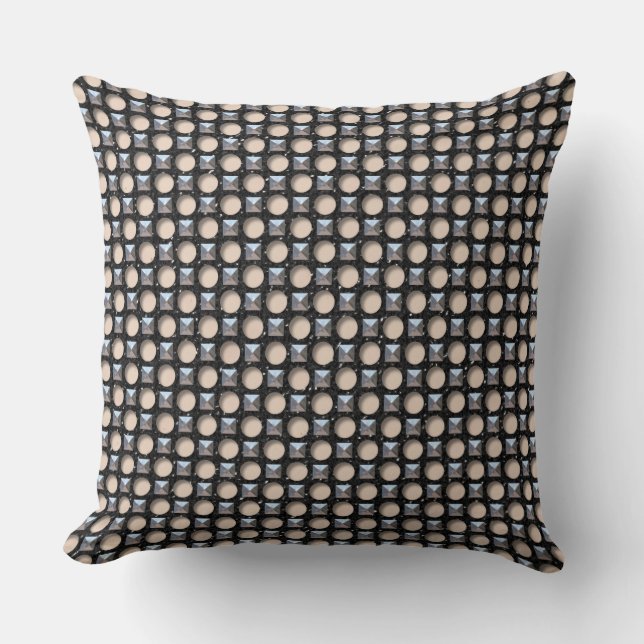 Metall studerar på läder med Hål Cushion Kudde (Framsida)