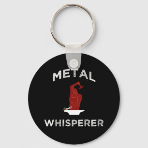 Metall Whisperer. Lustigt konstverk Nyckelring