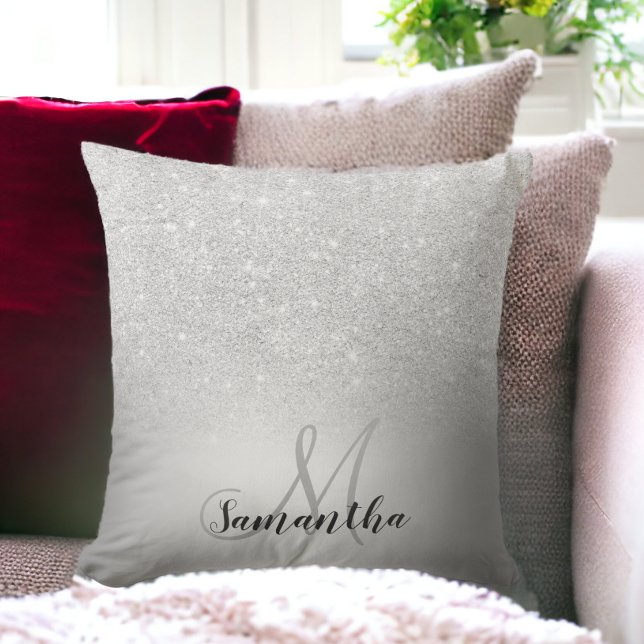 Metallfolie av silver glitter monogram kudde (Silver glitter ombre metallic foil monogram throw pillow)