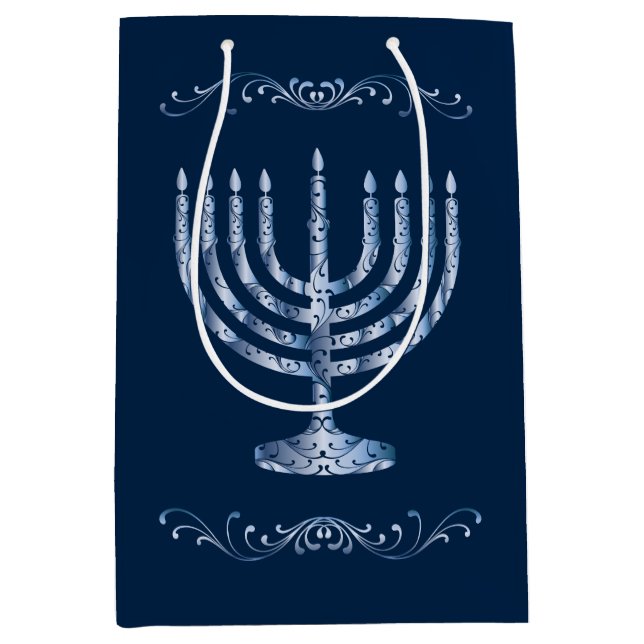 Metallic Filigree Menorah (Framsidan)