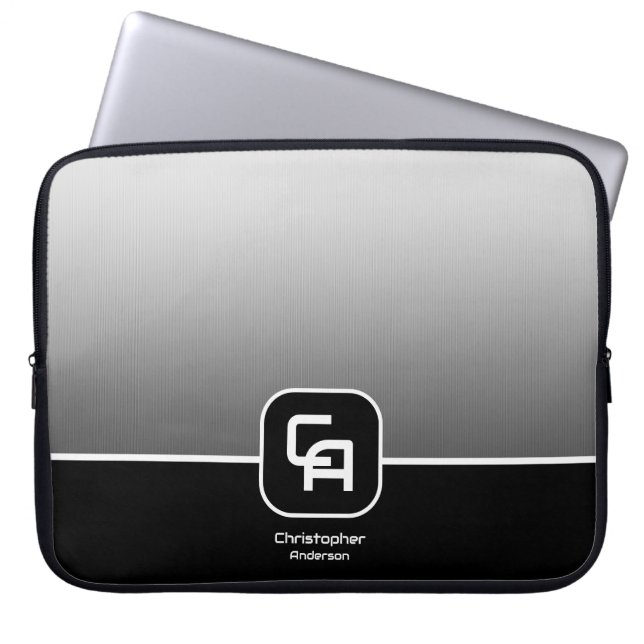 Metallic Silver Monogram Laptop Fodral (Framsidan)