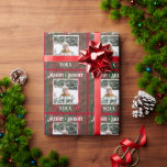 Metallisk merry & Bright Photo Red Grönt Presentpapper<br><div class="desc">Märk och Bright. Grönt och rödmetallisk rand med ditt favoritfoto i mittomslaget pappert. Perfekt för alla dina behov av helgdag presentförpackning.</div>