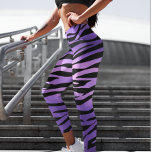 Metallisk Rand Päls Leggings<br><div class="desc">Den här designen kan vara personlig genom att välja anpassningsalternativet för att lägga till text eller göra andra ändringar. Om den här produkten har möjlighet att överföra designen till en annan artikel ska du vid behov justera designen så att den passar. Kontakta mig på colorflowcreations@gmail.com om du vill ha den...</div>