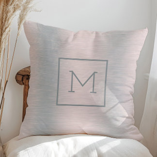 Metallisk Silver-bakgrundsmonogram Kudde