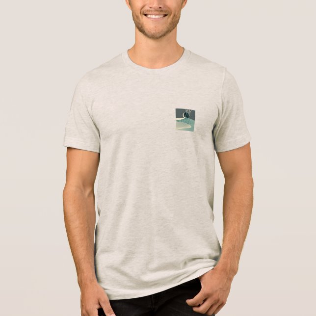 metaphor_21_a moonlit hill_2 t-shirt (Framsida)