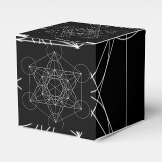 Metatrons kub svart & vit presentaskar