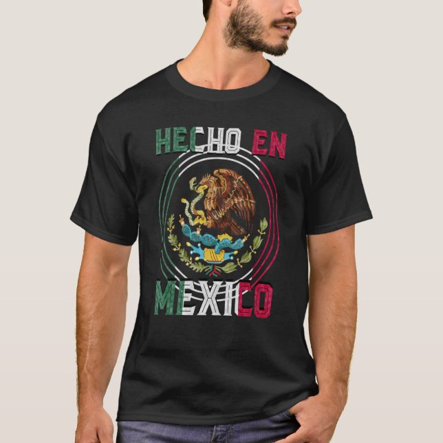 Mexico Eagle Hispanic Mexican Pride Hecho En Mexic T Shirt (Framsida)