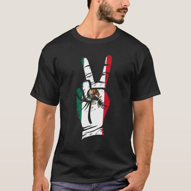 Mexico Flag Hand Peace Sign Mexico T Shirt (Framsida)