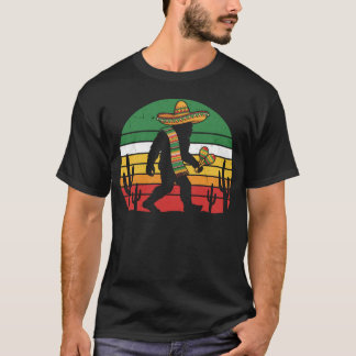 Mexikansk Bigfoot Sasquatch Fiesta Retro Solnedgån T Shirt