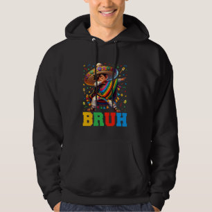 Mexikansk Pojke Dabbar Bruh Poncho Cinco de Mayo M Hoodie