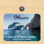 Mexiko Cabo Arch Cruise Frakt Stateroom Magnet<br><div class="desc">Den här designen kan vara personlig i det område som tillhandahålls genom att ändra fotot och/eller text. Du kan också anpassa den genom att klicka på Anpassa den här mallen och sedan välja klicka för att anpassa ytterligare alternativ och ta bort eller ändra färg i bakgrunden, lägga till text, ändra...</div>