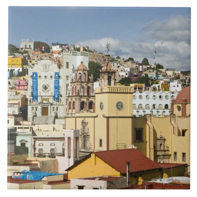 Mexiko, Guanajuato delstaten, Guanajuato. Basilika Kakelplatta (Framsidan)