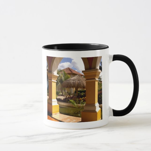 Mexiko, Mayan Riviera, arkitektur på Iberostar Mugg (Höger)
