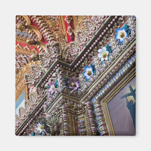 Mexiko, Queretaro. Detalj inne i prydlig katolsk Magnet