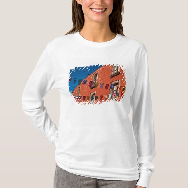 Mexiko, San Miguel de Allende. Färgbanderoller T Shirt (Framsida)