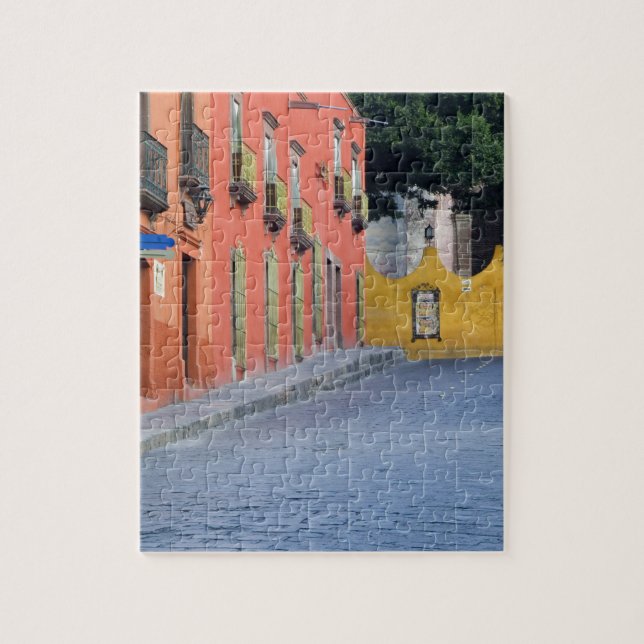 Mexiko, San Miguel de Allende, Hem längs Pussel (Vertikal)