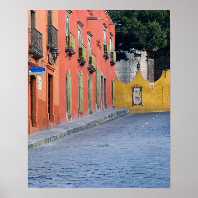Mexiko, San Miguel de Allende, Homes längs Poster (Framsidan)