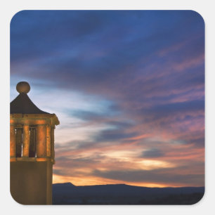 Mexiko, San Miguel de Allende. Solnedgång över Fyrkantigt Klistermärke