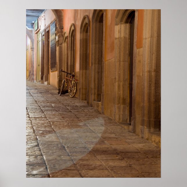 Mexiko, San Miguel de Allende, Trottoar med Poster (Framsidan)