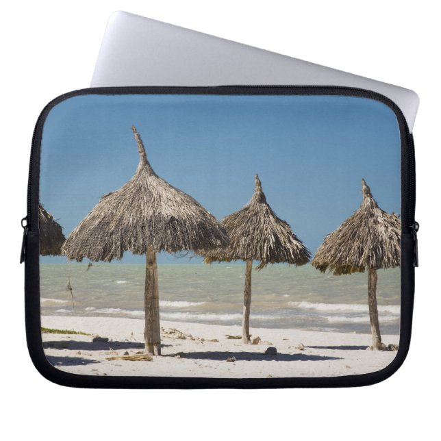 Mexiko, Yucatan-halvön, Progreso. Halmtak Laptop Sleeve (Framsidan)