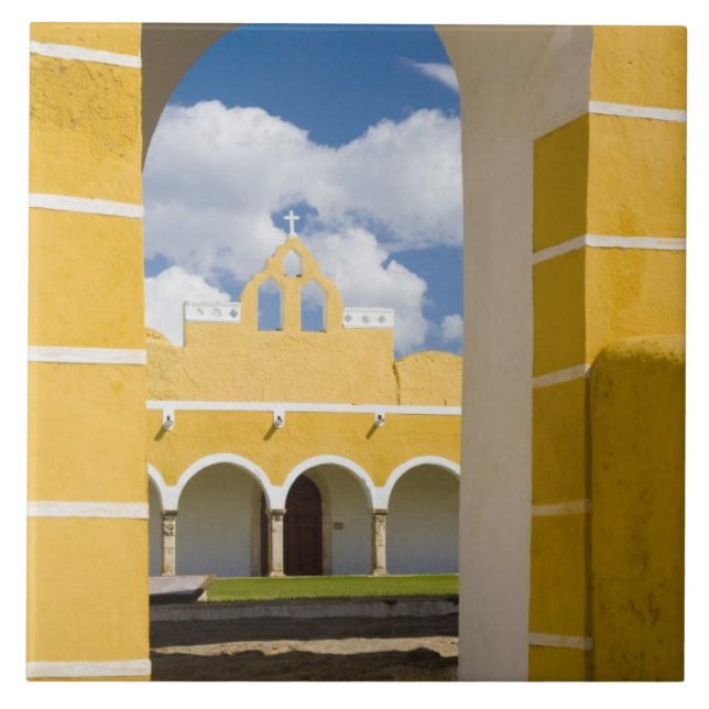 Mexiko, Yucatan, Izamal. Franciskanerklostret 2 Kakelplatta (Framsidan)
