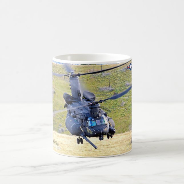 MH-47G CHINOOK KAFFEMUGG (Center)