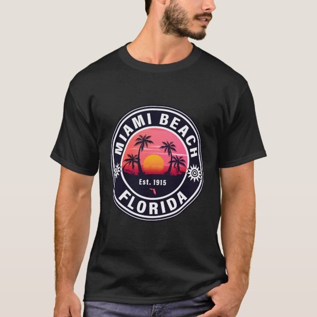 Miami Beach Florida Retro Sunset Souvenirs 60 T Shirt (Framsida)
