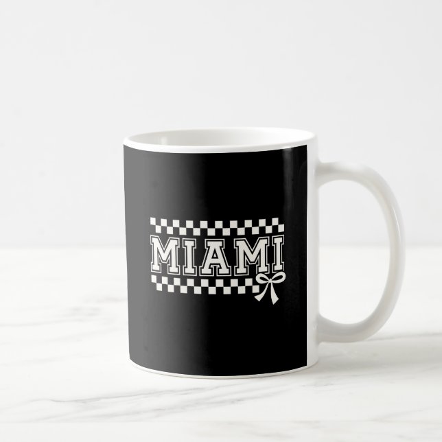 Miami Collegiate Checkerboard Coquette Bow Mug Kaffemugg (Höger)